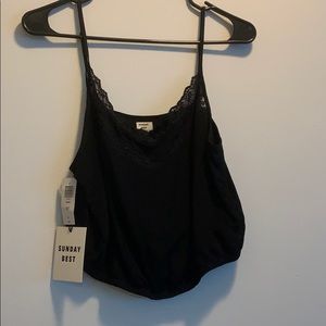 Aritzia black crop top. Size medium. NWT